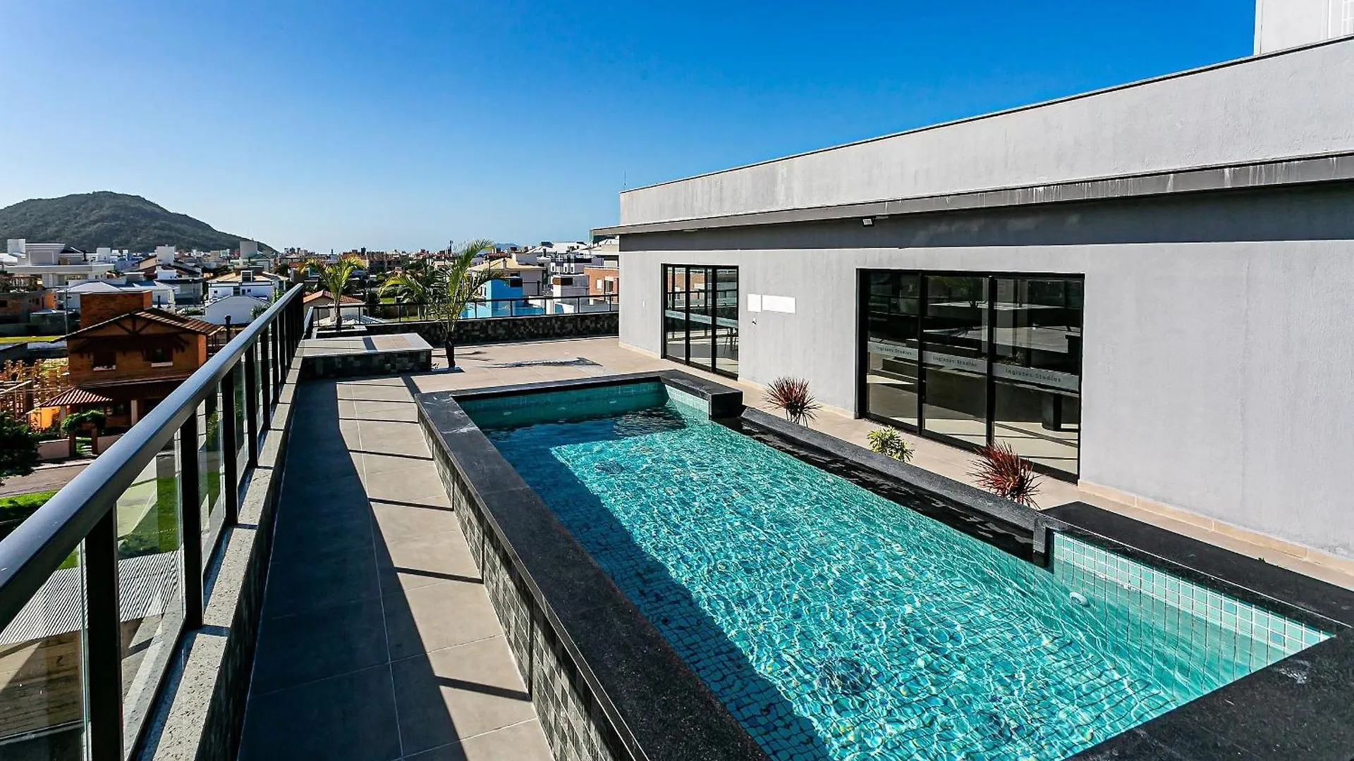 Studio Novo E Aconchegante Cond Com Piscina Sti108 Florianópolis