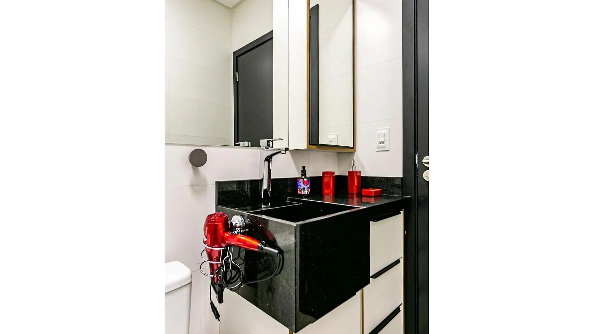 Studio Novo E Aconchegante Cond Com Piscina Sti108 Florianópolis 0*,  Brasil