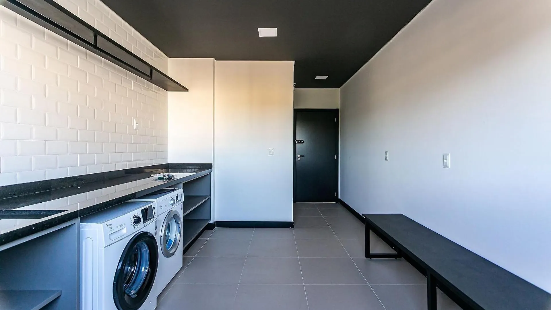 Studio Novo E Aconchegante Cond Com Piscina Sti108 Florianópolis 0*,